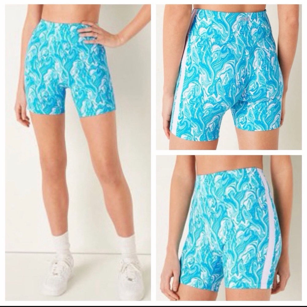 VS PINK Ultimate High Waist Short NWT
